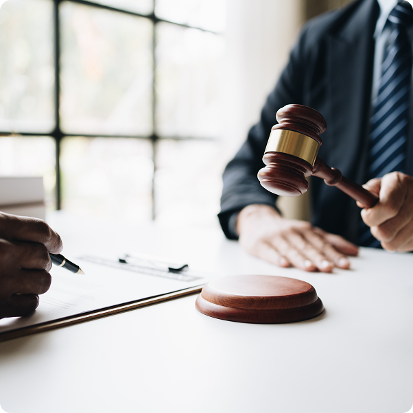 legal consultants hero image