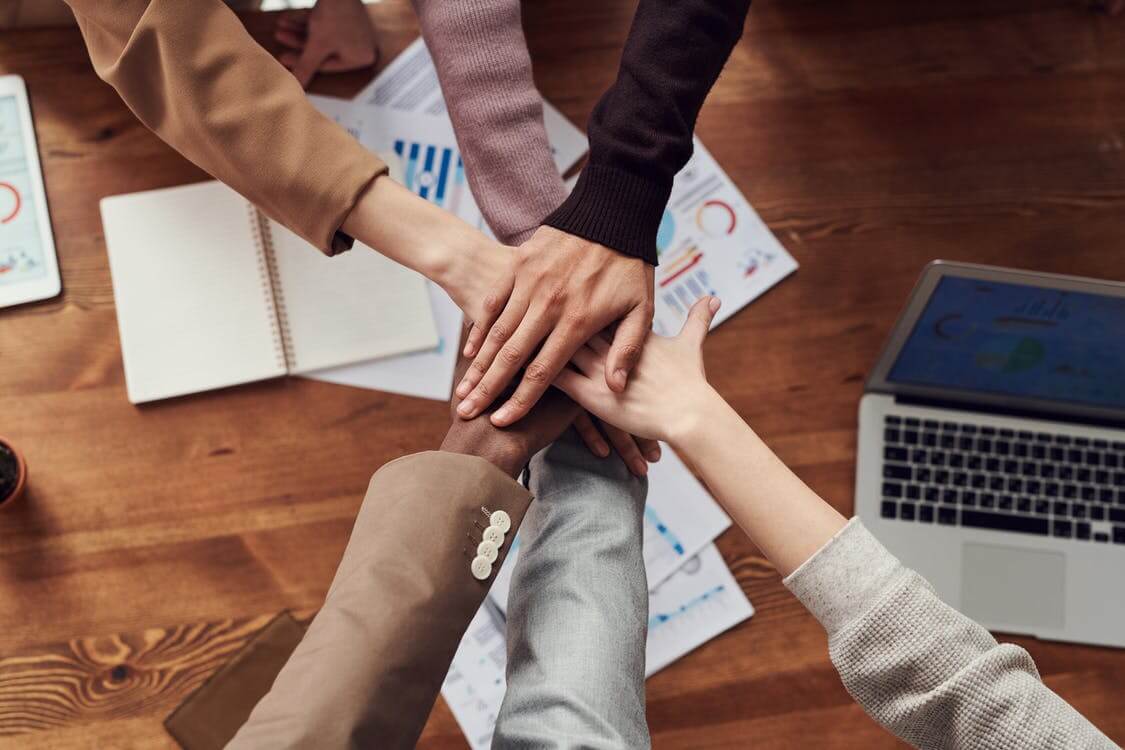 Beteiligen Sie Ihr Team, um eine Digital-First-Strategie für Termine zu entwickeln